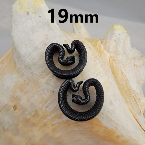 19mm Black plated stainles steel snake ear saddle light platform plug PAIR NWT - Picture 1 of 3